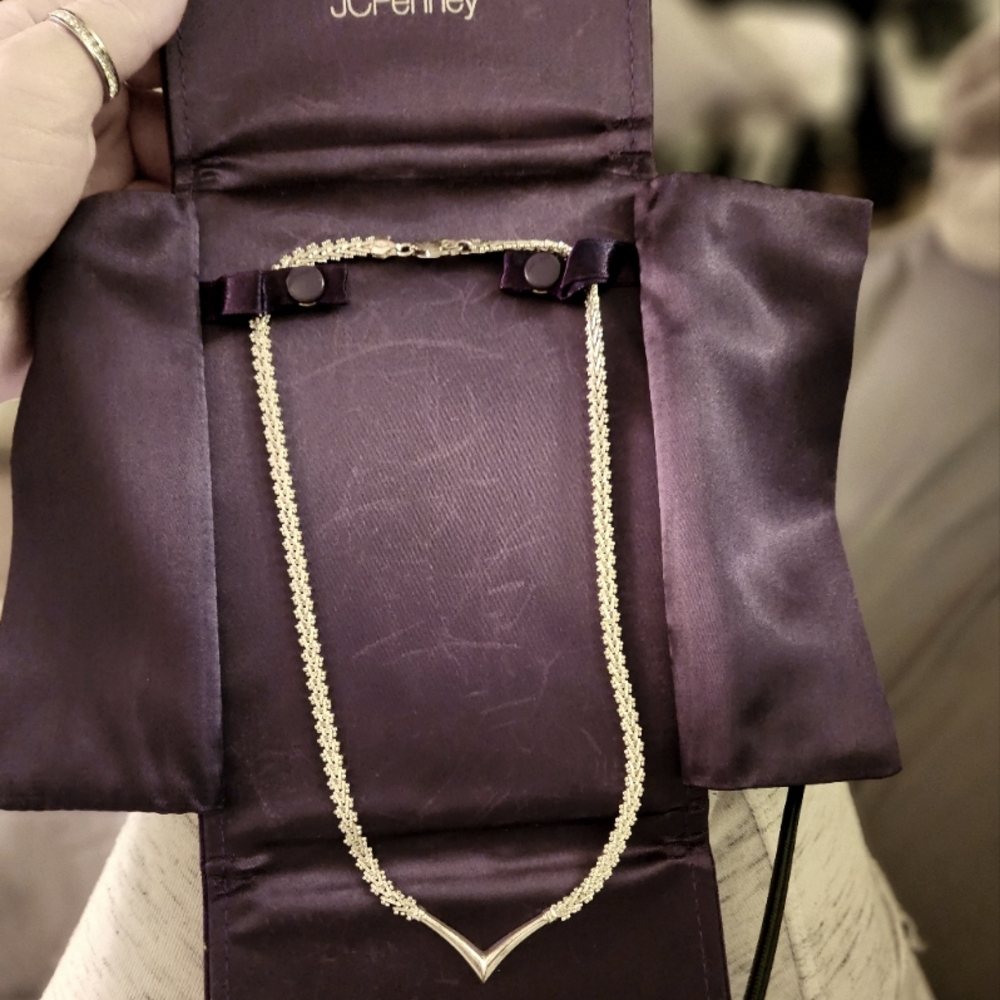 Jcp silver necklace